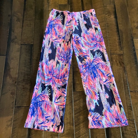 Lilly Pulitzer Pants - Lilly Pulitzer Georgia May knit pull on pants- M, altered to 31” inseam